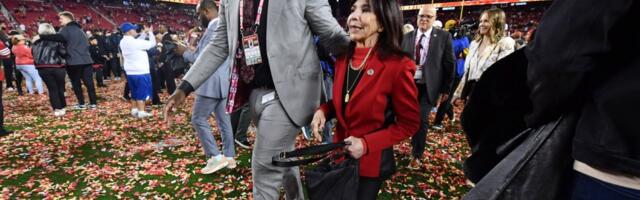 49ers stage ownership shift: Jed York to succeed mother as primary owner