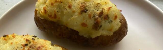 I'm a chef with over 15 years of experience. Everyone should know this recipe for twice-baked potatoes.