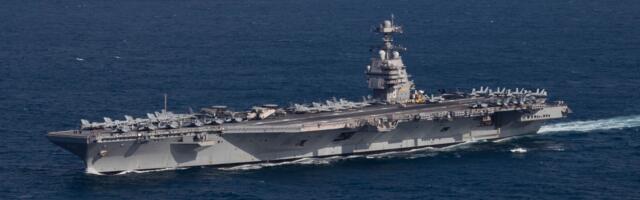 All About The World's Largest Aircraft Carrier (And How Many Planes It Can Hold)