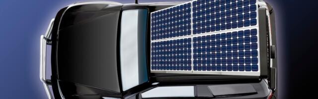 Solar-hybrid car explodes, killing two Italian researchers