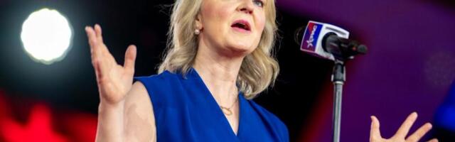 Former UK Prime Minister sees economy on 'very negative trajectory,' indicates support for bitcoin