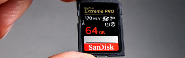 What Does V30 Mean On An SD Card?