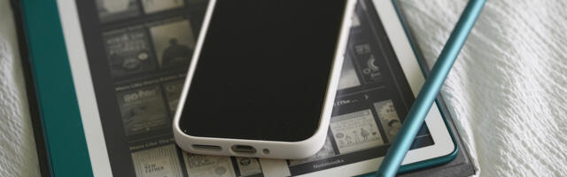 I really want a pocket-sized Kindle Scribe