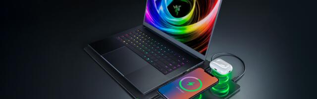 Razer’s new laptop sleeve has two MagSafe wireless charging pads