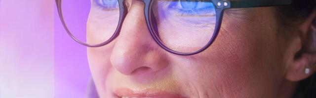 The 9 Best Places to Buy Reading Glasses Without a Prescription