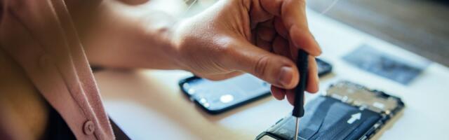 She handed a repair tech her iPhone and then the worst happened — here's how to protect your data and yourself