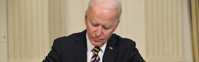 Where does the TikTok and WeChat bans in the US stand now?