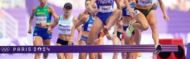 French runner Alice Finot proposes to her boyfriend with an Olympic pin after her steeplechase race