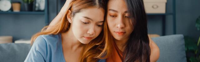 9 signs you’re the “strong one” in your family and it’s slowly destroying you