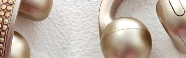 Moto Buds Loop: Motorola’s First Open-Ear Earbuds with Sound by Bose and A Swarovski Edition