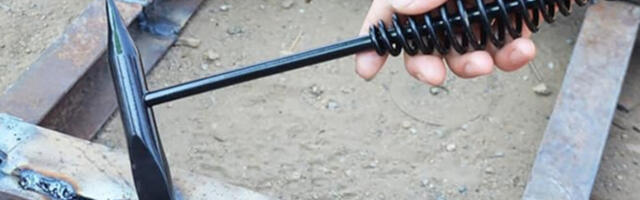 Why Do Chipping Hammers Have Spring Handles?
