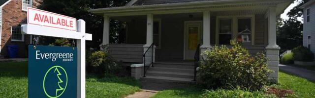 Should I wait until August to sell my home to save on commission?