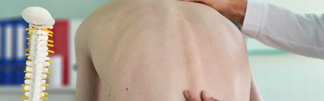 Can You Check Yourself for Scoliosis at Home? Experts Gave Us Some Tips