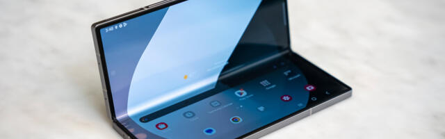 One UI 8.5 beta could come to Samsung’s older foldables soon