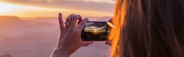 iOS 17: How to Straighten Your Shooting Angle With the New Camera Level Feature