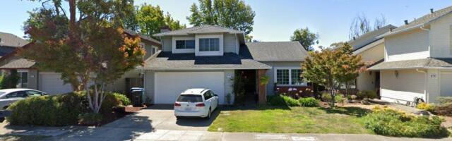 Single-family house sells in Alameda for $2.1 million