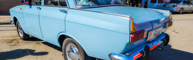 Why Did Old Cars Have Rubber Strips Hanging From The Back? Here's What They Were For