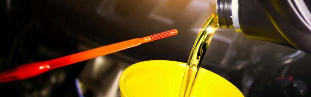 Does Engine Oil Get Thinner At Higher Temperatures?