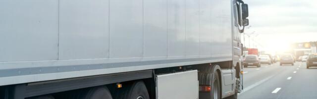 What Are Those Spikes On Semi-Truck Wheels For?