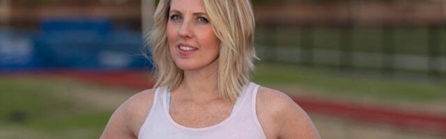 For years, a personal trainer was told her stomach issues were IBS and hemorrhoid symptoms. At 40, she found out she had colon cancer.