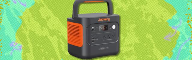 Jackery Explorer 2000 v2 just got a $700 discount ahead of Prime Day