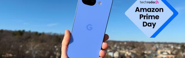 The entire Google Pixel 10 line is on sale right now, but there's only one model I'd buy before Prime Day ends