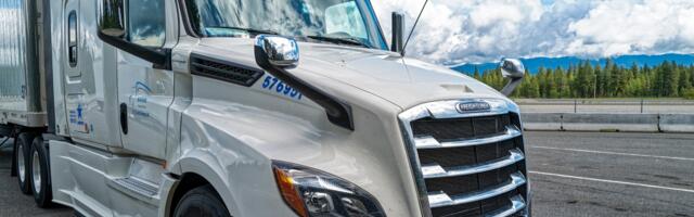 Why Do Semi Trucks Have So Many Mirrors?