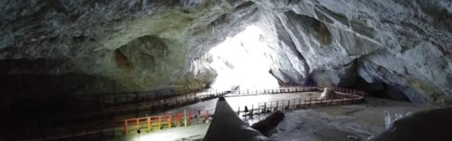 Bacteria Frozen Inside 5,000-Year-Old Ice Cave Is Crazy Resistant to Antibiotics 