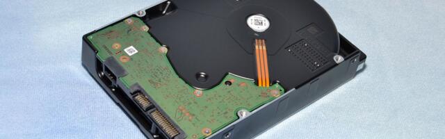 Microsoft uses automated robots to disassemble and recycle HDDs — company typically shreds two million hard drives per year