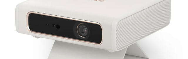 This new Google TV projector from ETOE can light up your wall and charge your phone