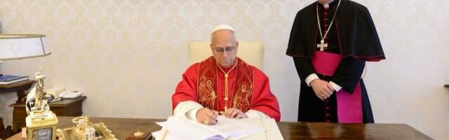 Pope says AI must be disarmed and shouldn’t dominate humanity. We’re going the opposite way.