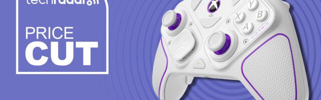 We recommend the Victrix Pro BFG for its excellent back-paddles and modular design, and you can now pick it up for cheap as part of some excellent New Year’s deals