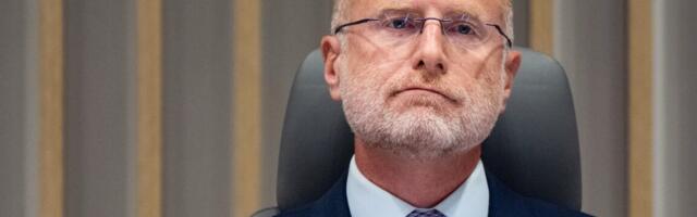 FCC Republicans force prisoners and families to pay more for phone calls