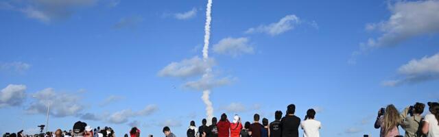 Artemis II crew is like just like us, needs help with Microsoft Outlook issues