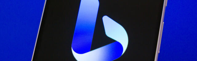 Bing pretends to be Google Search in a desperate attempt to retain users