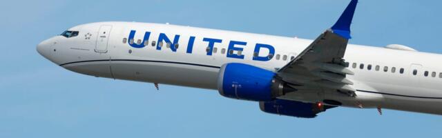 Investigators are probing a bizarre midair incident that broke a United plane's windshield at 36,000 feet