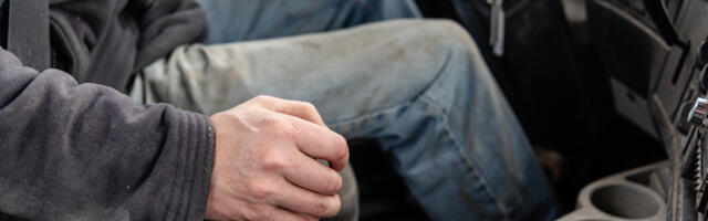 What's The Difference Between A Jake Brake And Retarder In Semi-Trucks?