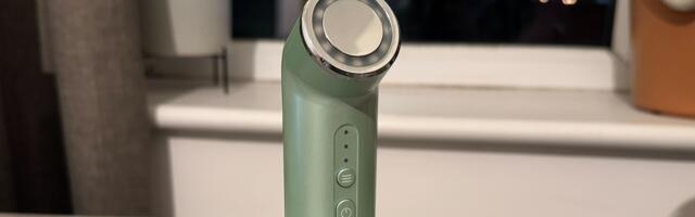 This vibrating light-therapy wand is the best part of my skincare routine — and it’s already helping my acne