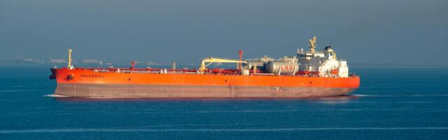 Asian markets plunge as Trump’s Iran ultimatum triggers the biggest oil price spike since 2022