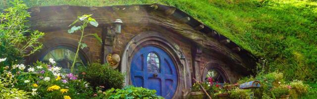 New Zealand Fully Reopens Borders to Tourists For the First Time in Two Years