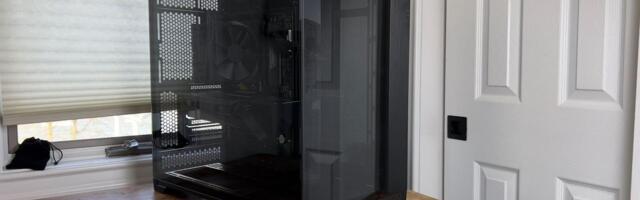 Lian Li O11 Vision Review: Through Tempered Glass, Darkly