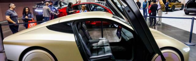 Elon Musk pins Tesla’s comeback on robotaxis after retreat from feud with Donald Trump
