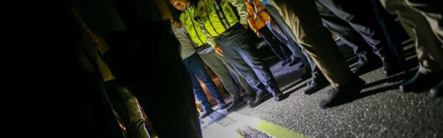 Malaysia's Glow-In-The Dark Roads Were Supposed To Save Lives – But They've Hit A Snag Malaysia's Glow-In-The Dark Roads Were Supposed To Save Lives – But They've Hit A Snag