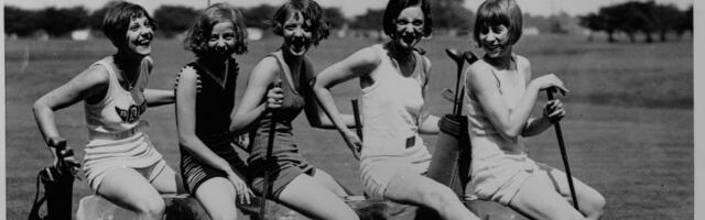 50 vintage photos show what life was like for women 100 years ago