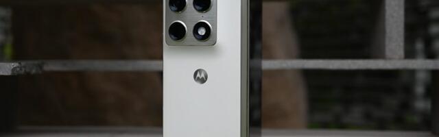 Motorola Razr Fold review: The foldable surprise I didn’t see coming