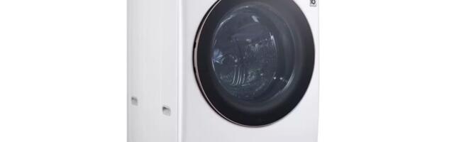 Hurry! This LG smart washer is $300 off at Best Buy