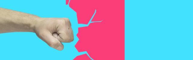 Bitcoin slides back below $74,000 as breakout to higher levels fails again