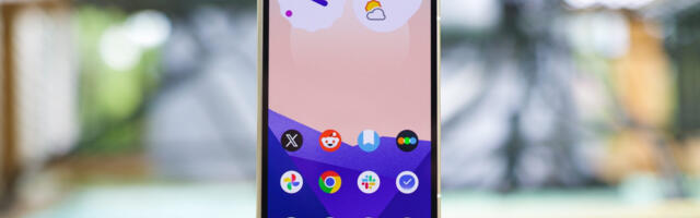 There’s a new hidden way to customize your Pixel home screen. Here’s how to find it