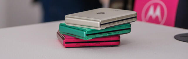 Motorola might already sell a phone in Pantone’s 2026 Color of the Year