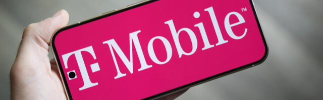 Watchdog sides with AT&T in false advertising dispute with T-Mobile